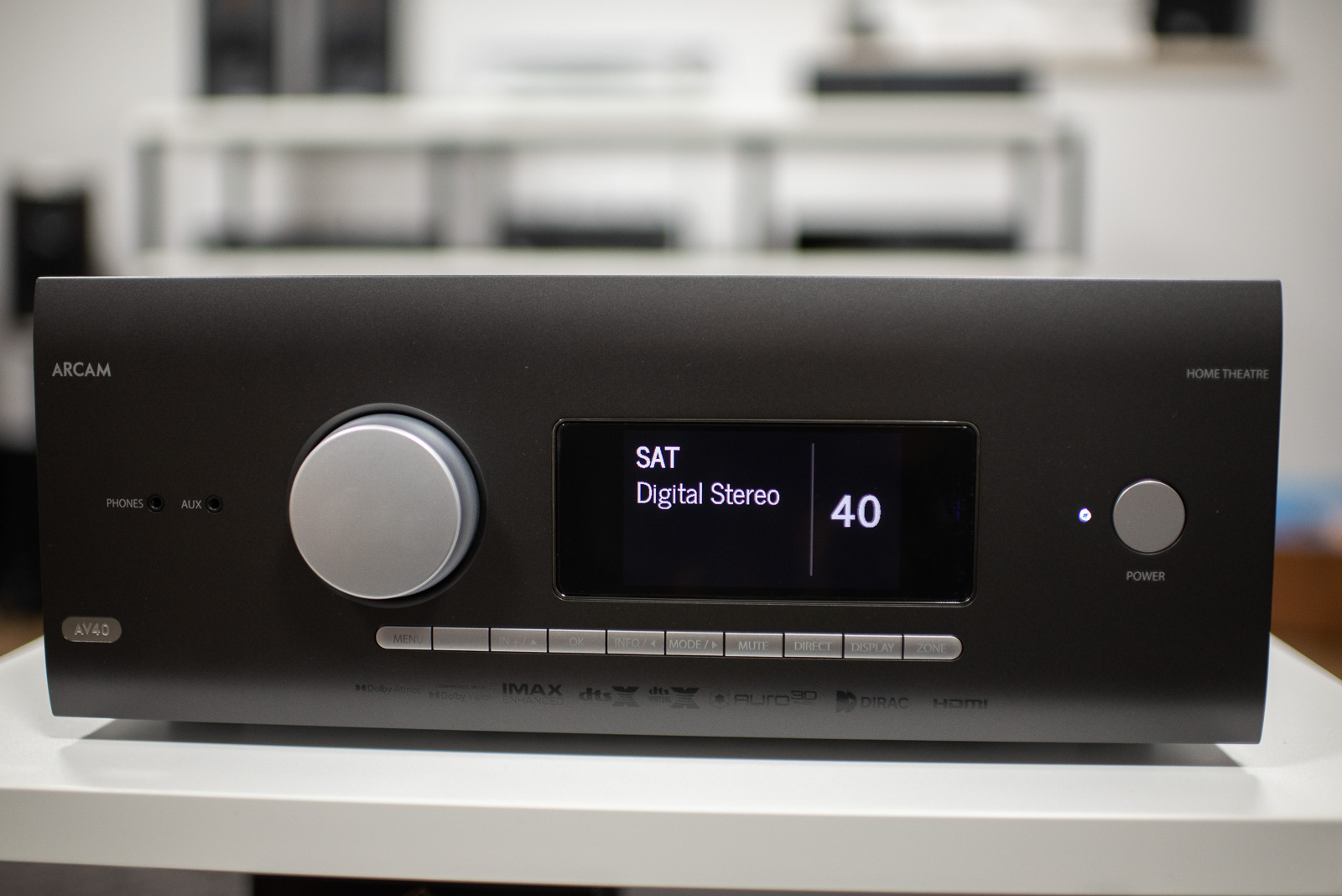 arcam-av-40